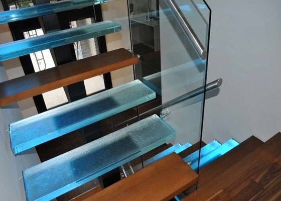 LED 빛 보행 사각 강철빔 똑바른 층계 유리제 갑판 방책 계단